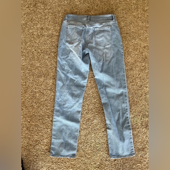 Old Navy Women's WOW Boyfriend Light Blue Straight Leg Jeans - Picture 5 of 5